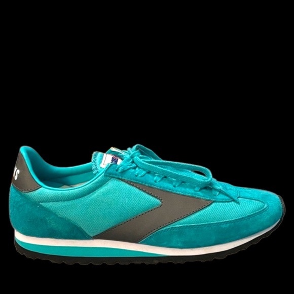 NWOT- Brooks Heritage Vanguard Sneakers in a Teal & Gray Colorway - Picture 9 of 13